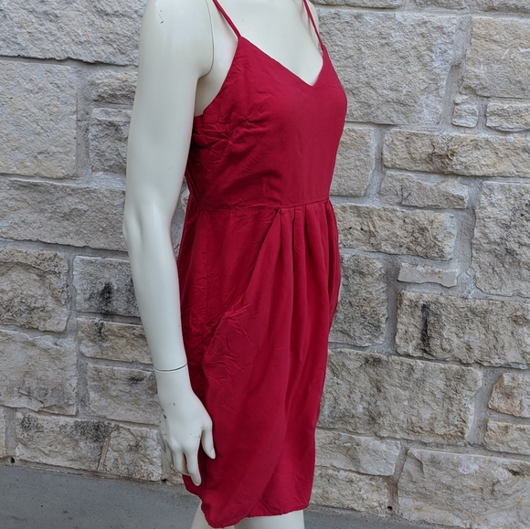 Super Red Dress Cute stylish Spaghetti Strap Vneck - Picture 2 of 11